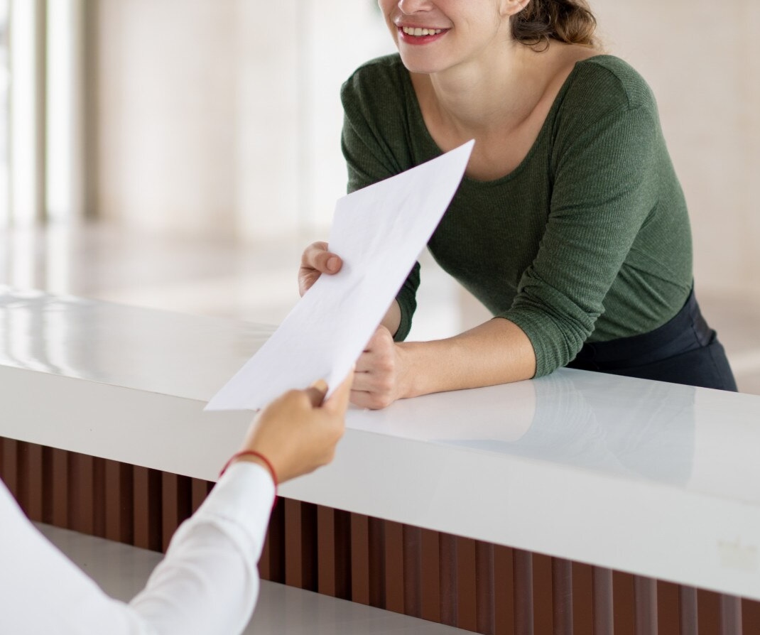 Remise des résultats immédiats d’un test psychotechnique à Aubervilliers.